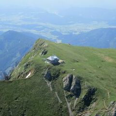 Flugwegposition um 08:29:42: Aufgenommen in der Nähe von Eisenerz, Österreich in 2122 Meter